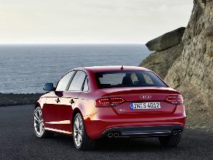 Audi S4: Renovado