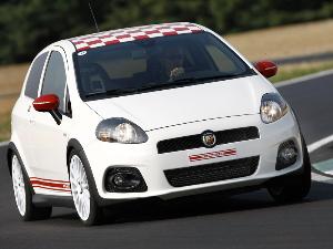 Abarth Grande Punto y Abarth 500: Desembarco en España