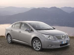 Nuevo Toyota Avensis: Primera clase