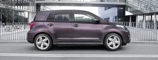Toyota Urban Cruiser: Monovolumen urbano con opción 4x4