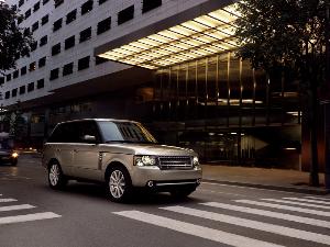 Range Rover 2010: Más potencia para el rey de la montaña