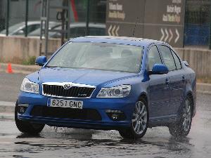 Skoda Octavia RS: Rápido y bien resuelto
