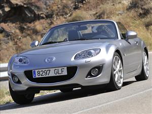 Mazda MX-5 2.0 Sportive Roadster Coupé: Capricho asequible