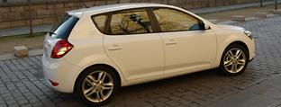 Kia cee’d 2010: Solidez visual y comercial