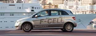 Mercedes-Benz Clase B F-CELL: Pila de combustible de serie