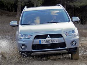 Nuevo Mitsubishi Outlander 2.2 DI-D: notables mejoras 