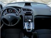 Peugeot 5008 1.6 HDi 110 CV Premium