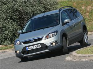 Ford Focus Sportbreak X: familiar y campero