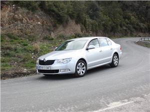 Skoda Superb 2.0 TDI 140 CV: Salón rodante