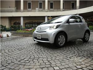 Toyota EV: Un iQ enchufable