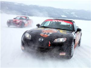 Mazda MX-5 Ice Race: 4 horas deslizando sobre hielo