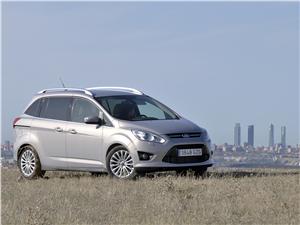 Ford Grand C-Max 1.6 TDCi: Práctico y ahorrador
