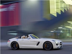 Mercedes-Benz SLS AMG Roadster