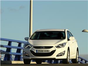 Hyundai i40 sedan