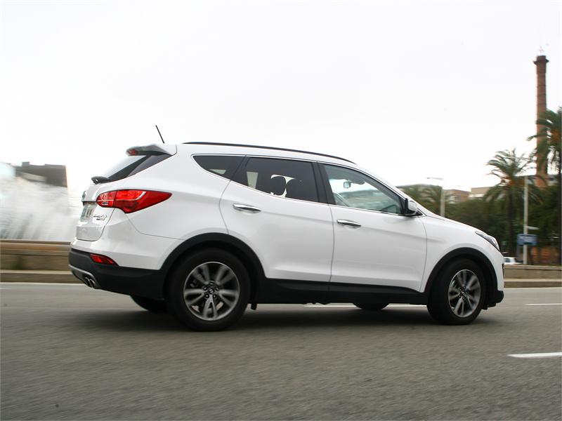 Hyundai Santa Fe 2.2 CRDi 4x4 Tecno Sky Ver vídeo Lee esta noticia al Hyundai Santa Fe 2.2 CRDi 4x4 Tecno Sky Ver vídeo Lee esta noticia al