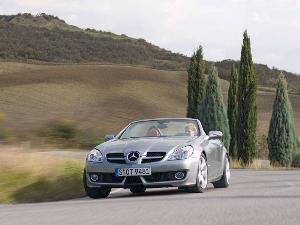 MERCEDES-BENZ SLK: Sensaciones intensas al volante