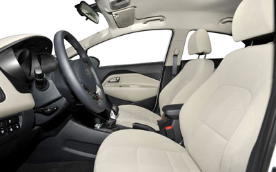 Foto 12 del coche KIA Rio 1.2 CVVT 85cv Concept 5p. en 