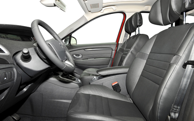 Foto 8 del coche RENAULT Scenic Emotion dCi 110 5p. en 