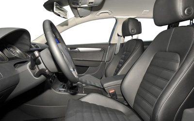 Foto 9 del coche VOLKSWAGEN Passat Variant 1.6 TDI 105 Advance BMotion Tech 5p. en 